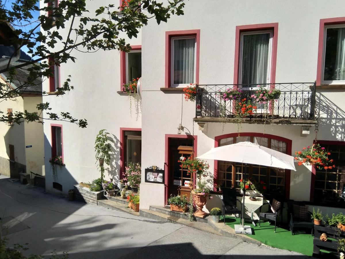 Restaurant Escher Penzion Leukerbad